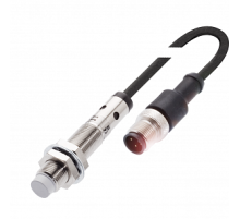  Индуктивный датчик расстояния Balluff BAW M12MF2-UAC40F-BP01,5-GS04